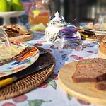 Animrus Guest house 3*